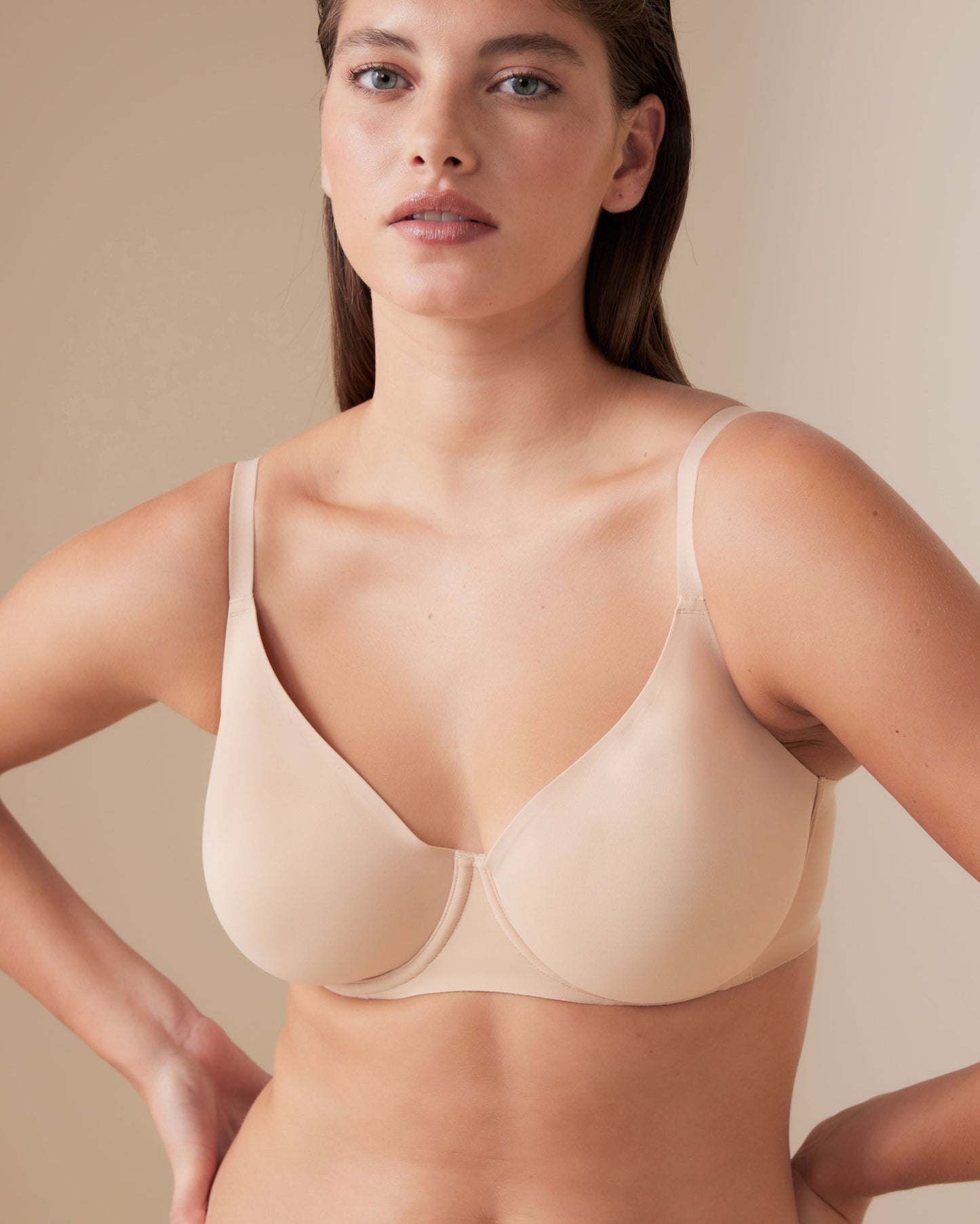 Invisibles Smooth Full Cup Demi Unlined Bra