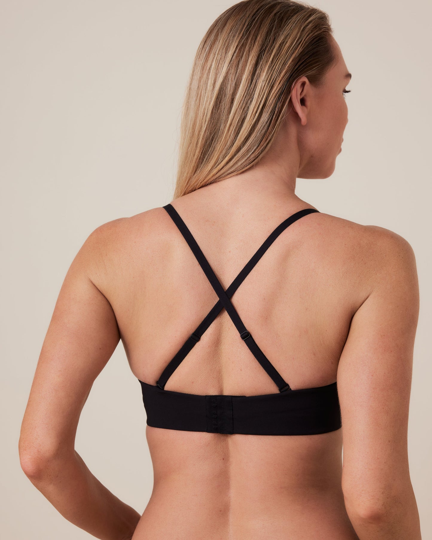 Invisibles Smooth Strapless Lined Bra