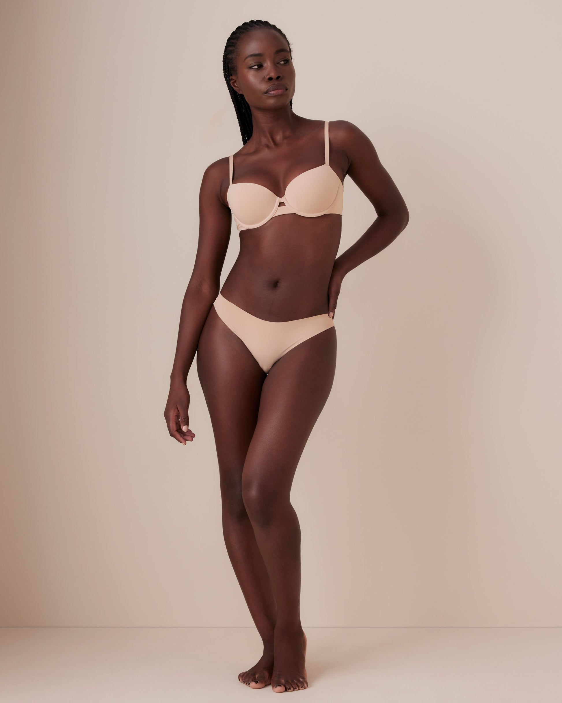 Invisibles Smooth Balconette Push Up Bra