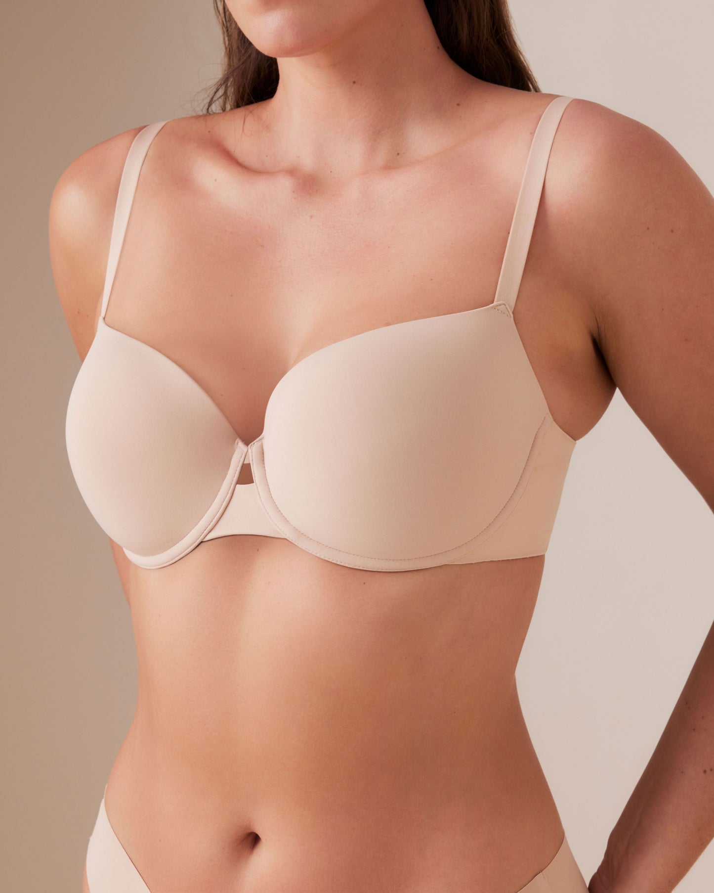 Invisibles Smooth Balconette Push Up Bra