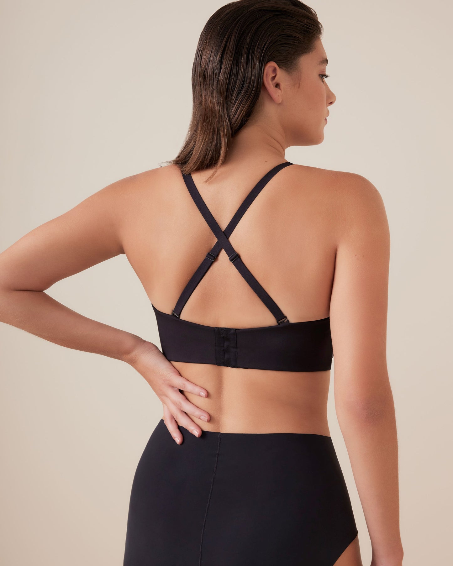 Invisibles Smooth Strapless Push Up Bra