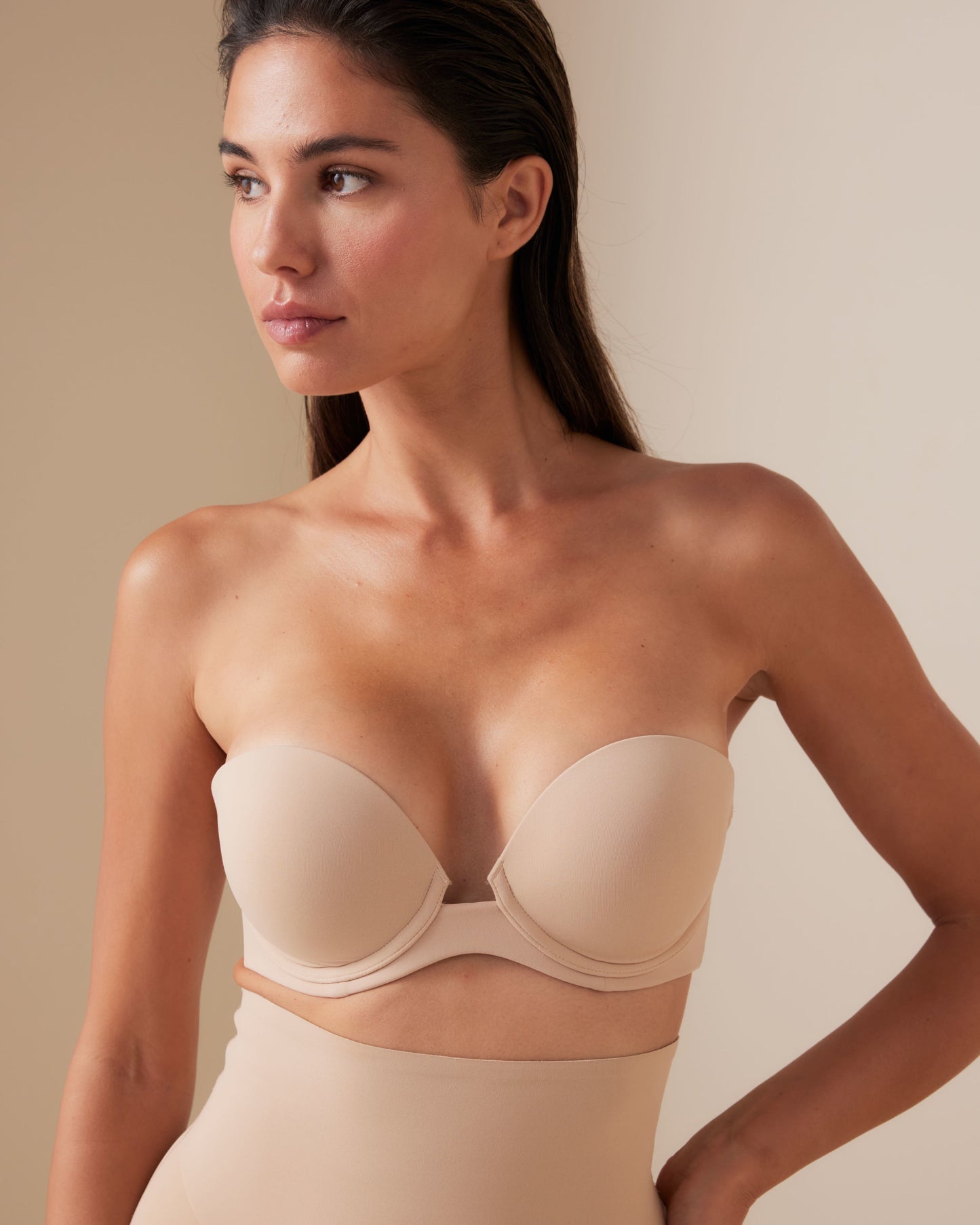 Invisibles Smooth Strapless Push Up Bra