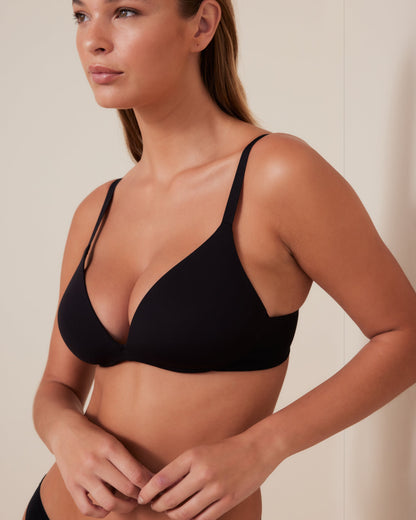 Invisibles Smooth Wirefree Lined Bra