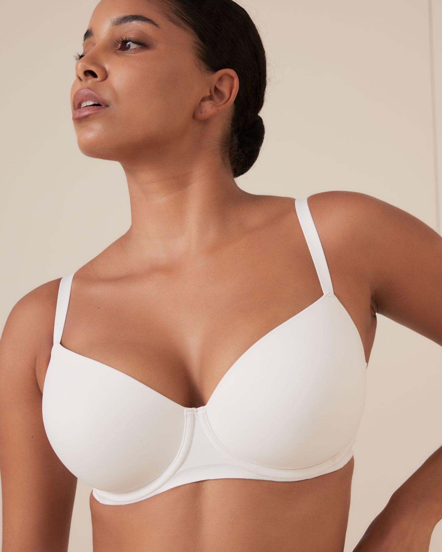 Invisibles Smooth Full Cup Balconette Lined Bra