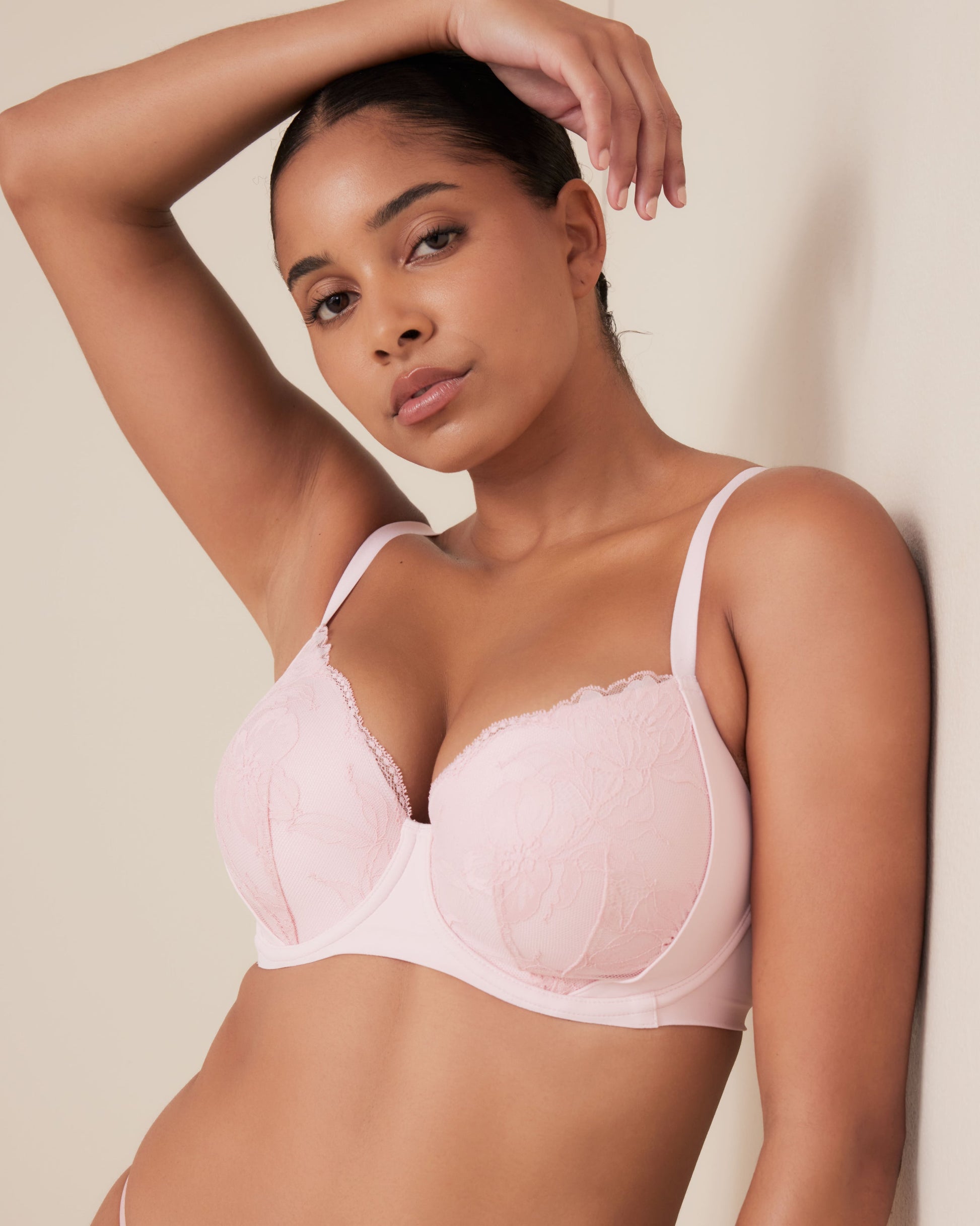 Invisibles Lace Full Cup Balconette Lined Bra