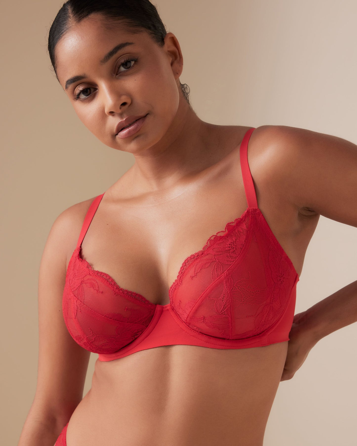 Invisibles Lace Full Cup Demi Unlined Bra
