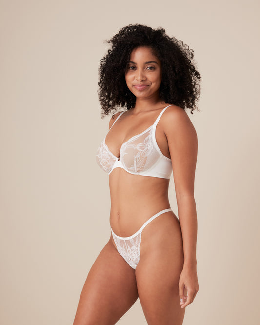 Invisibles Lace Thong Knickers