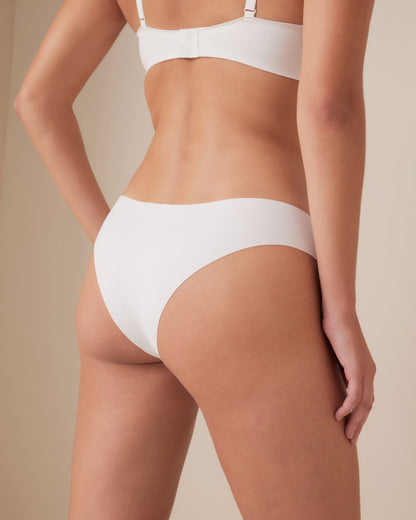 Invisibles Smooth Brazilian Knickers