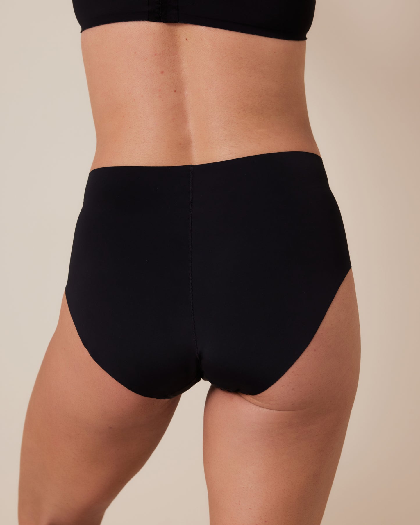 Invisibles Smooth High Waist Knickers