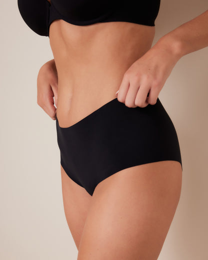 Invisibles Smooth Shortie Knickers