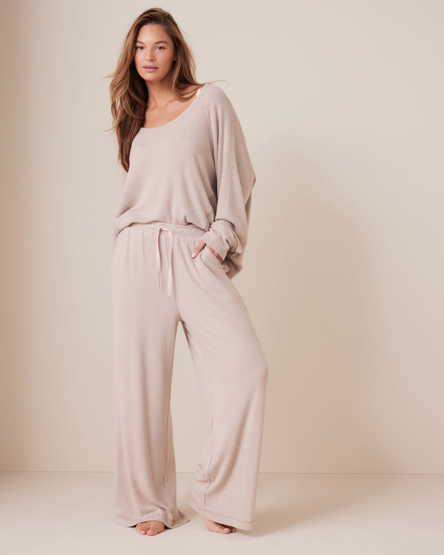 Plush Rib Wide Leg Pant