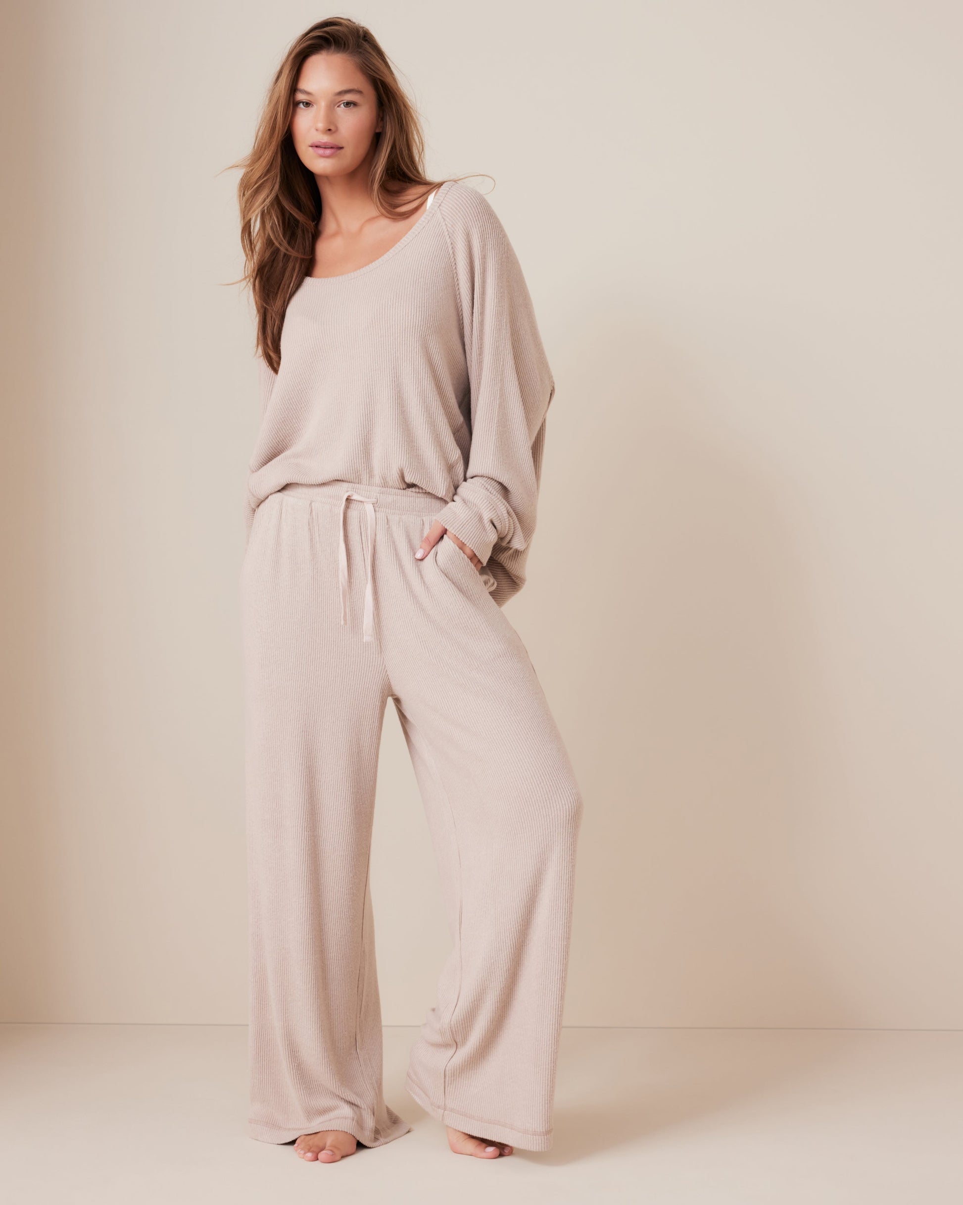Plush Rib Wide Leg Pant