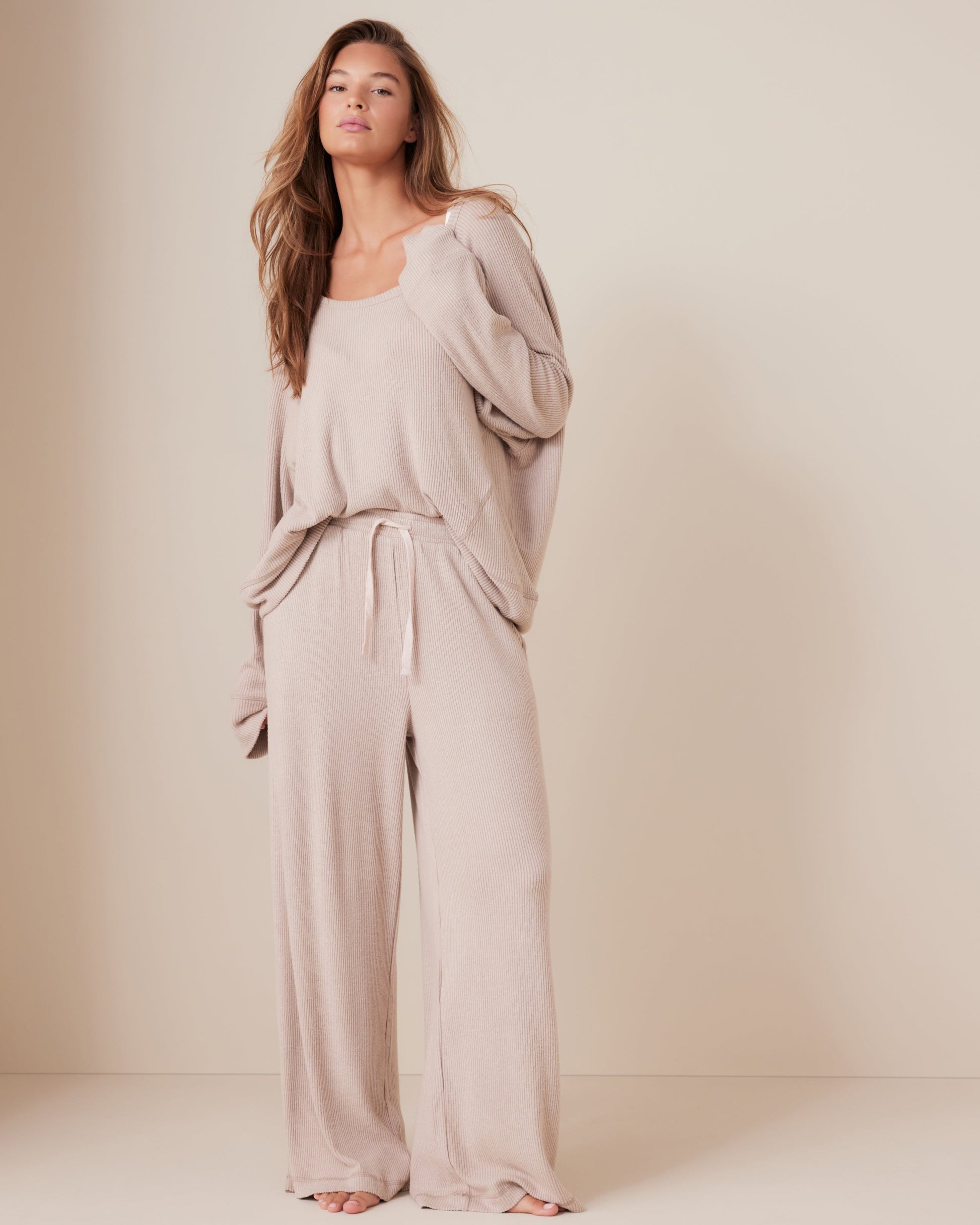 Plush Rib Wide Leg Pant