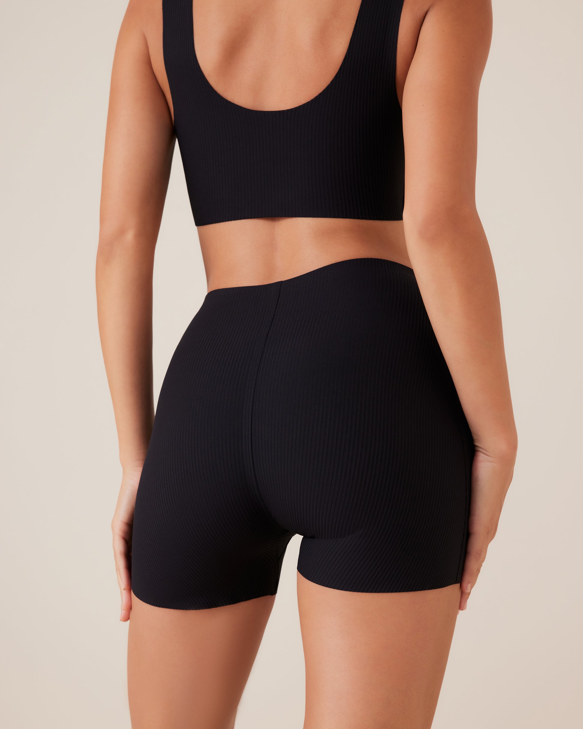 Body Fusion Short
